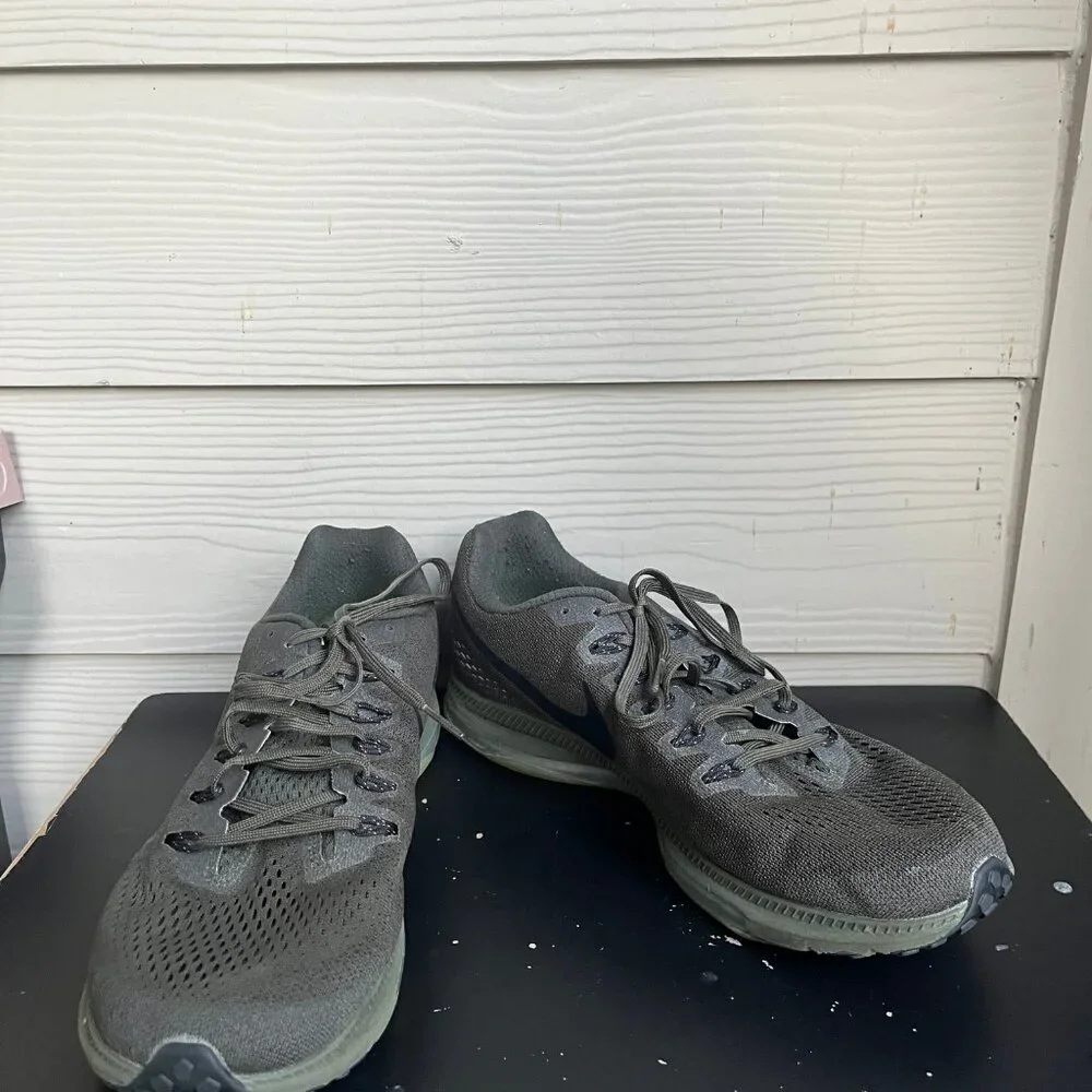 Nike Men's Zoom All Out Low Sequoia Running Shoes Sneakers 11 Style 878670-301